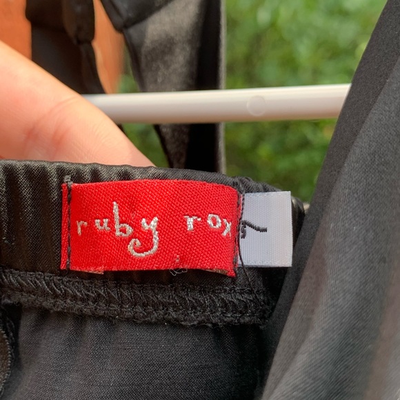 Ruby Rox Dress - Picture 4 of 7